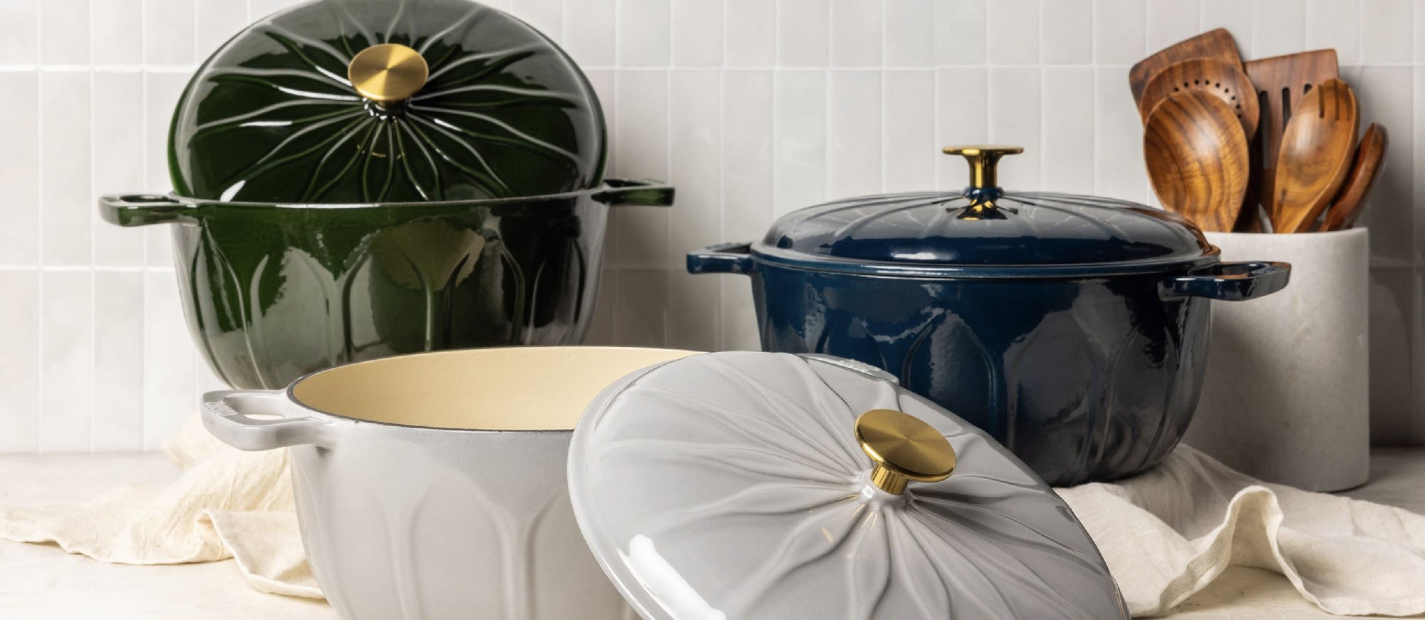 New designs, rich colors. Introducing Luxe Enamel.